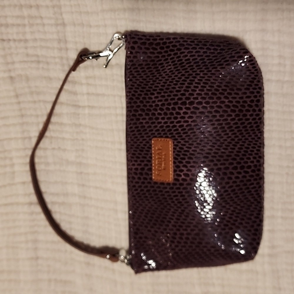 Sorial New York leather wristlet